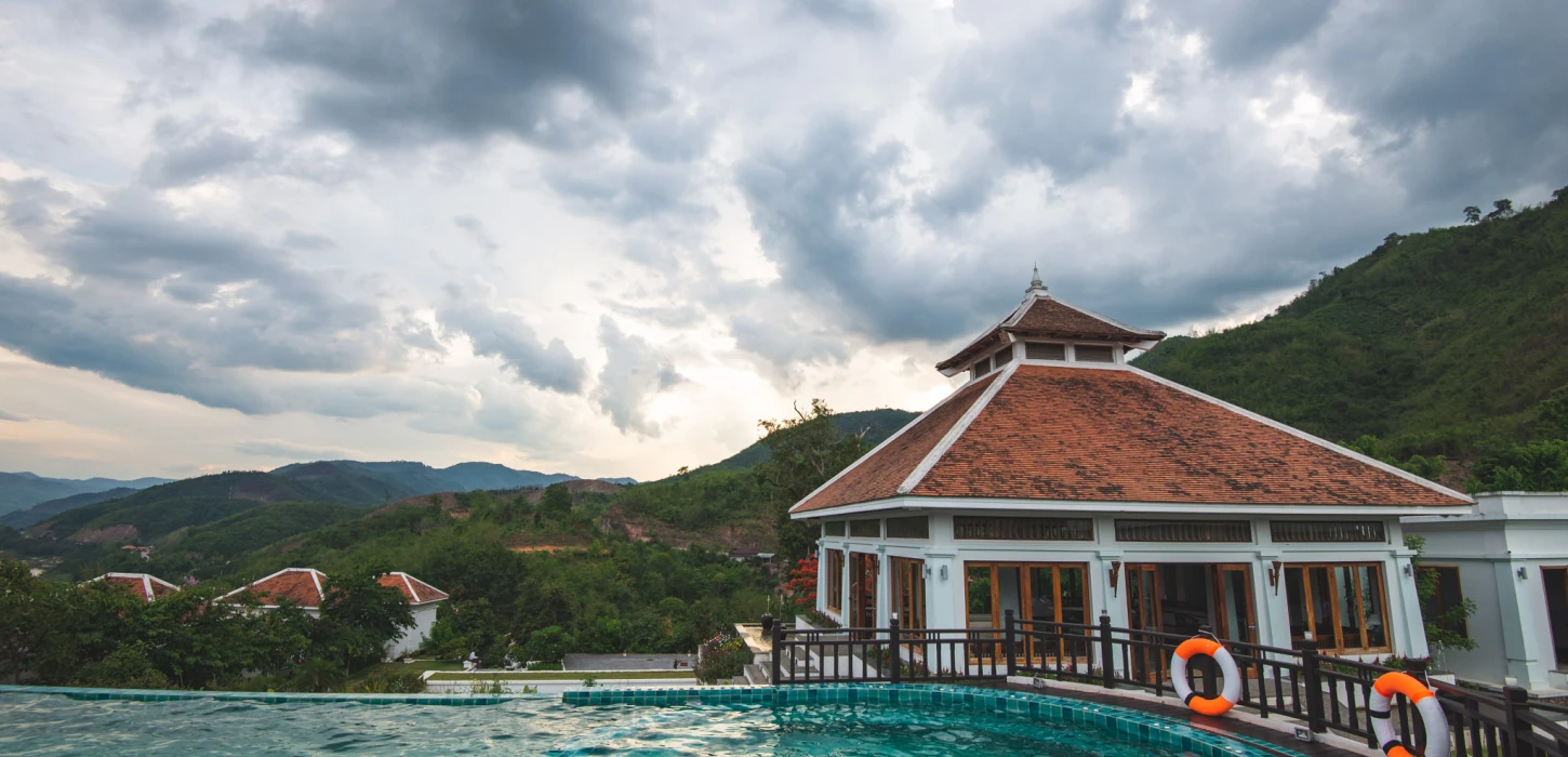 Le Grand Pakbeng Hotel in Oudomxay Province.