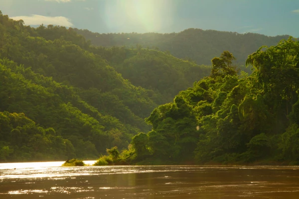 2 Days 1 Night Upstream Cruise to Houay Xay 2 Days 1 Night Upstream Cruise to Houay Xay