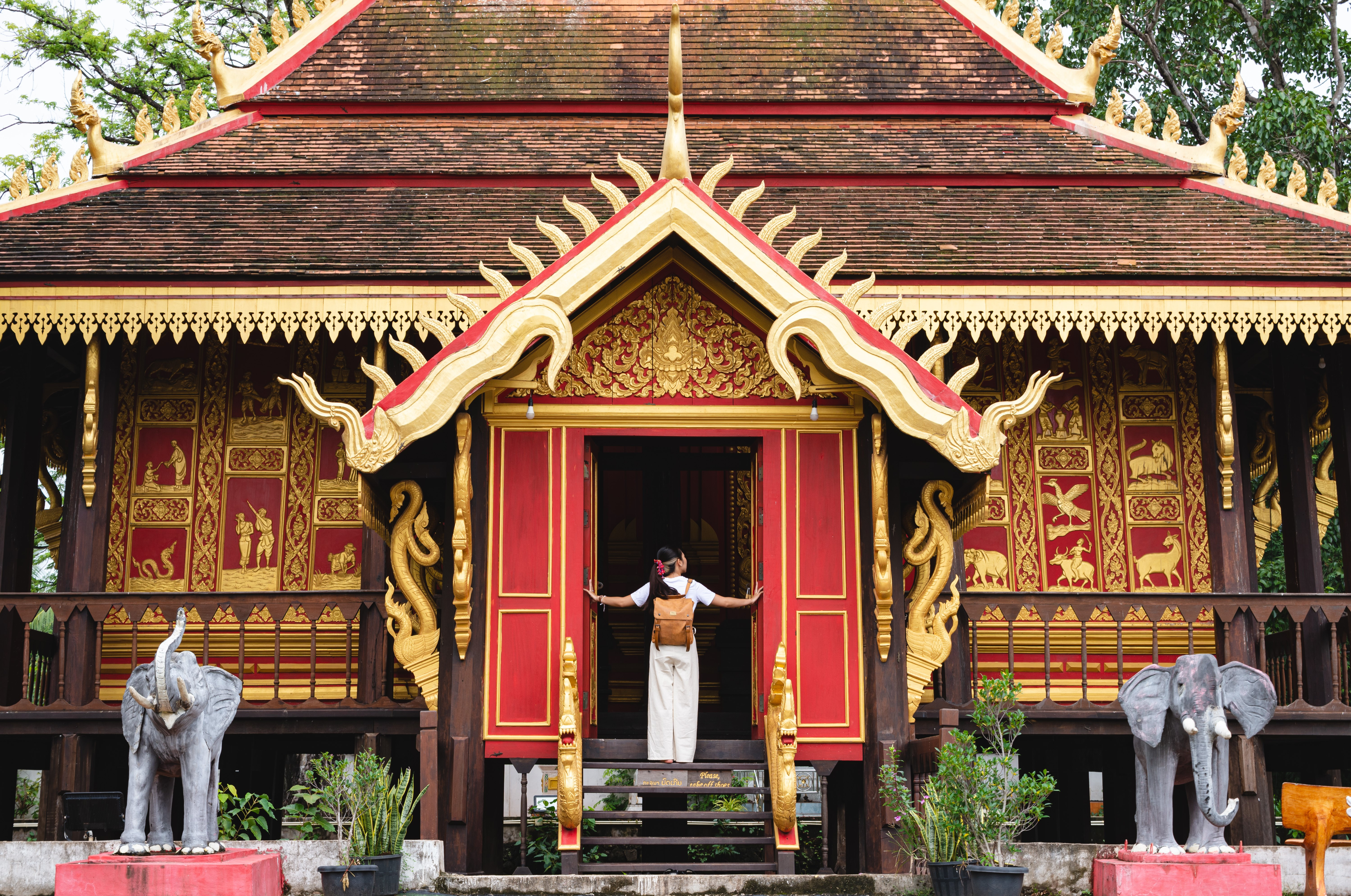 Temple Etiquette in Laos