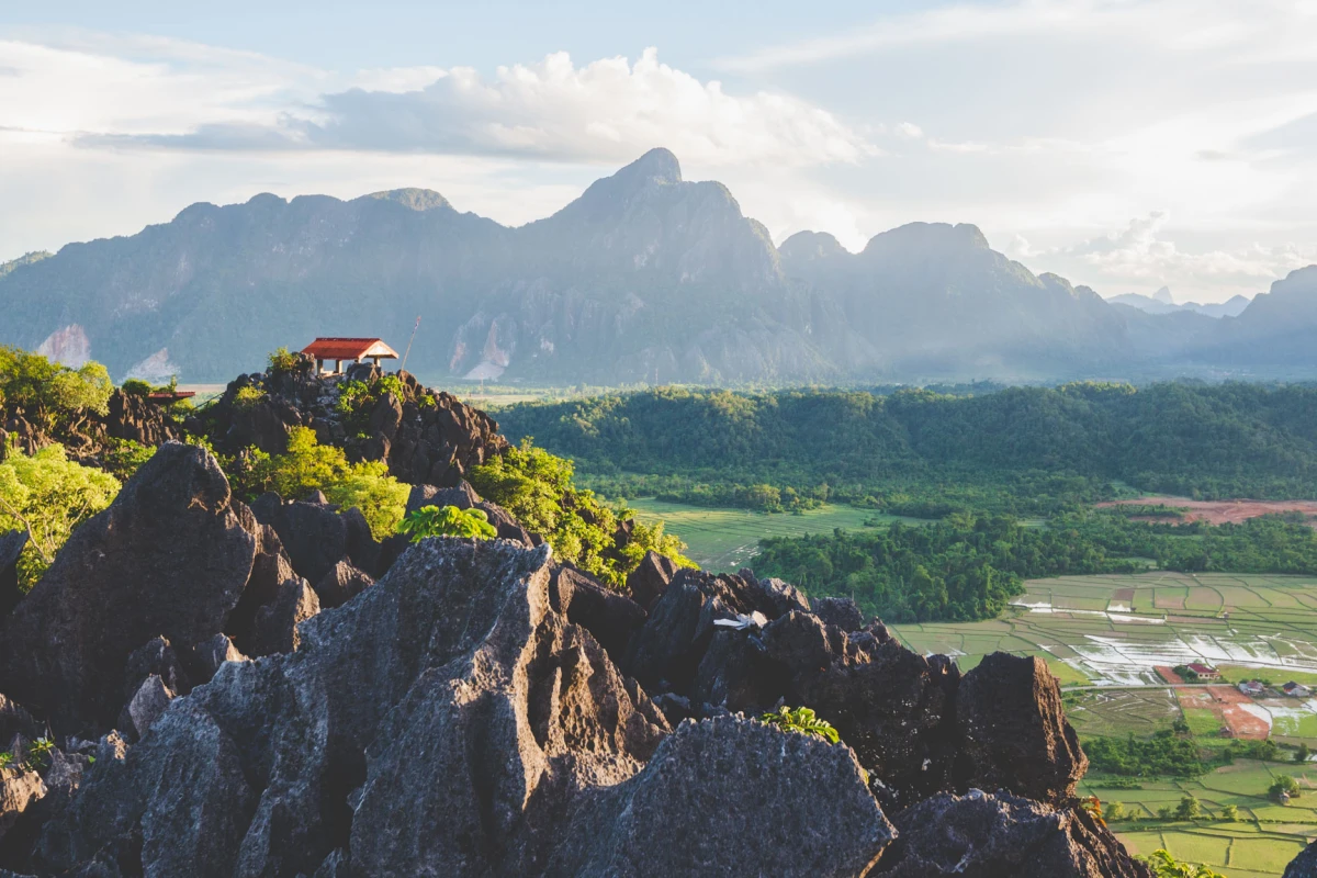 Pha Ngeun Viewpoint (Silver Cliff)