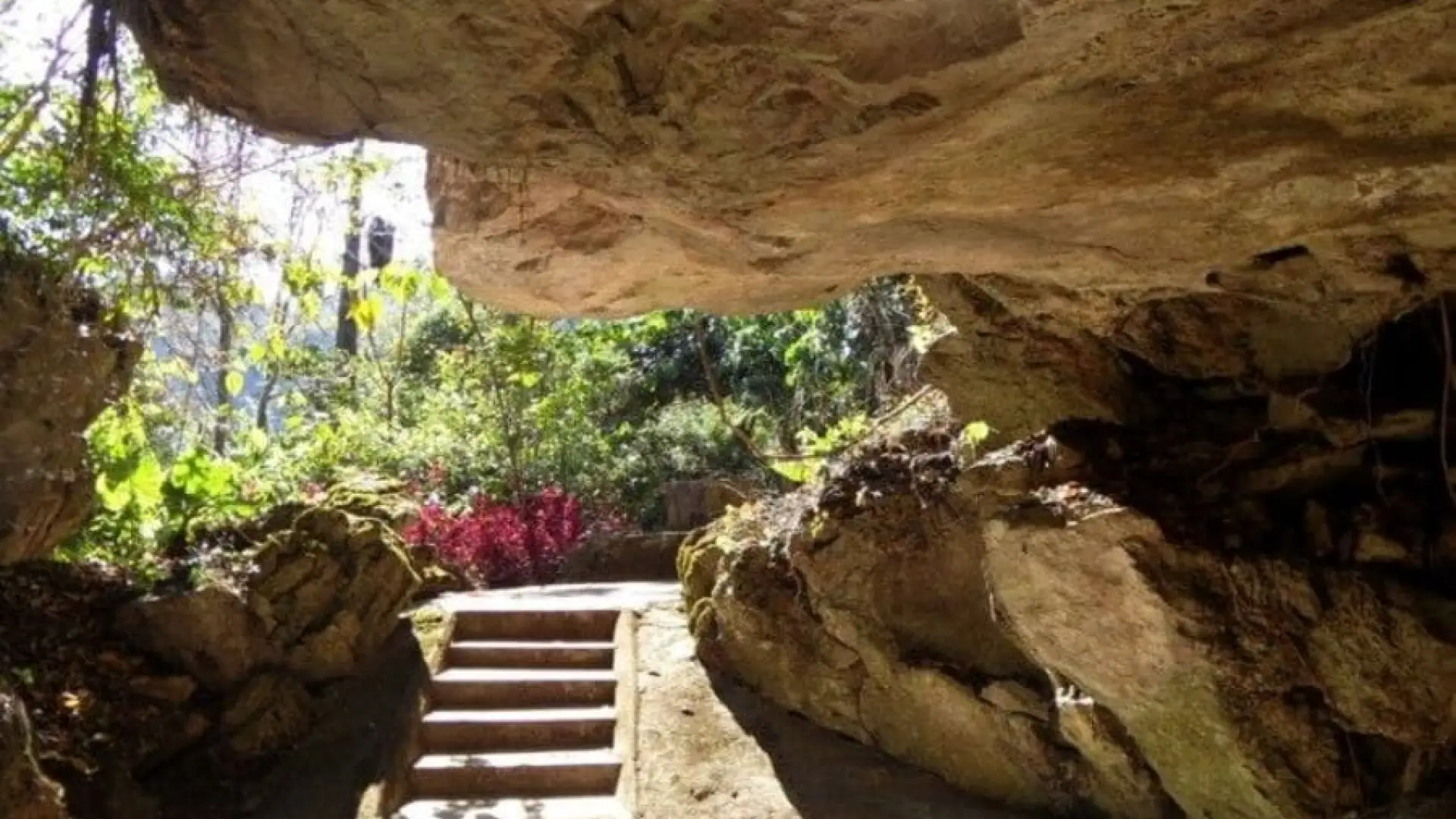 Vieng Xai Caves in Sam Neua, Houaphanh Province