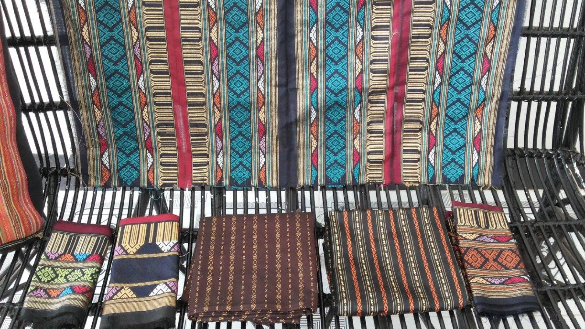 Lao textiles