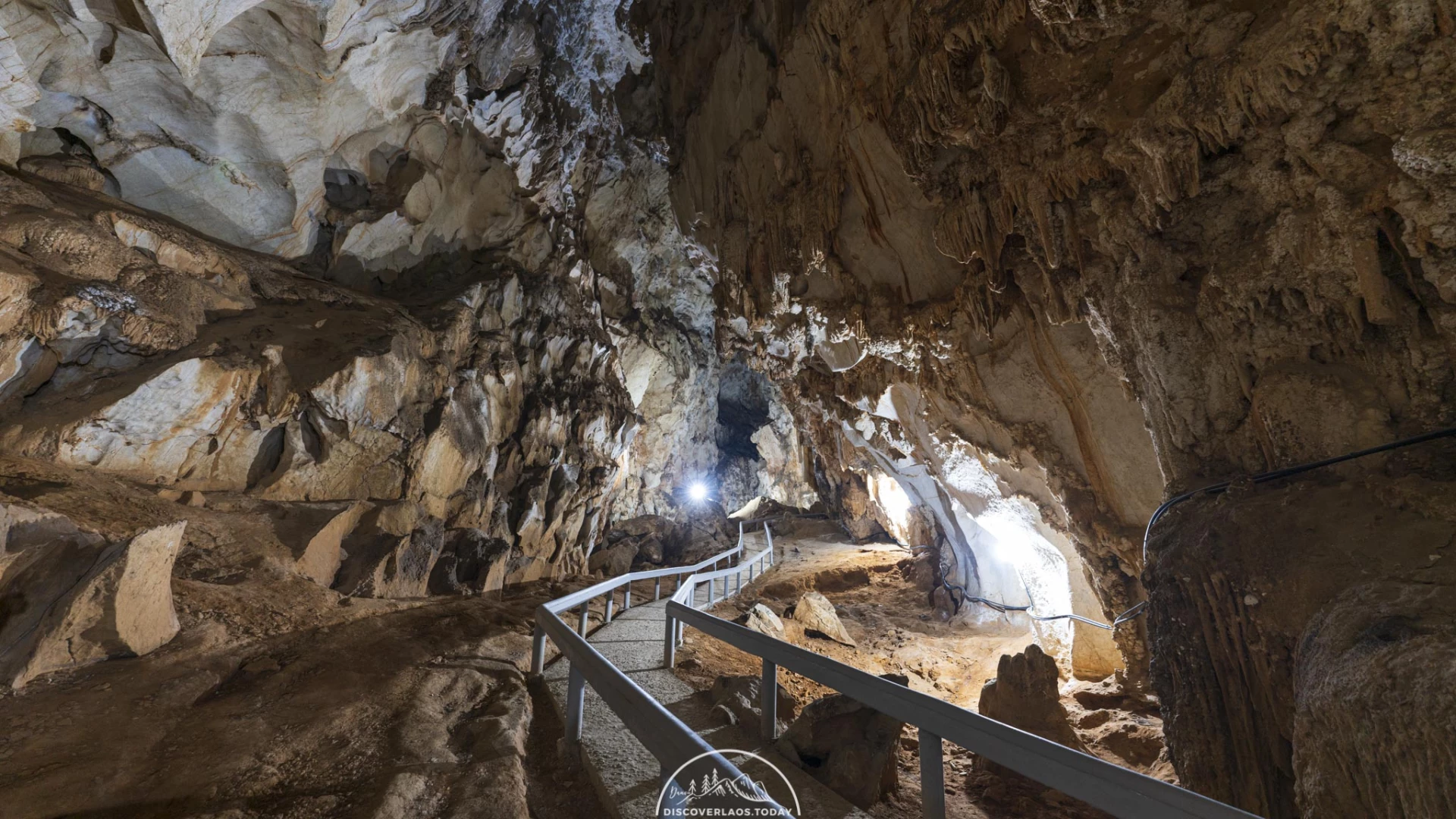 Chom Ong Cave