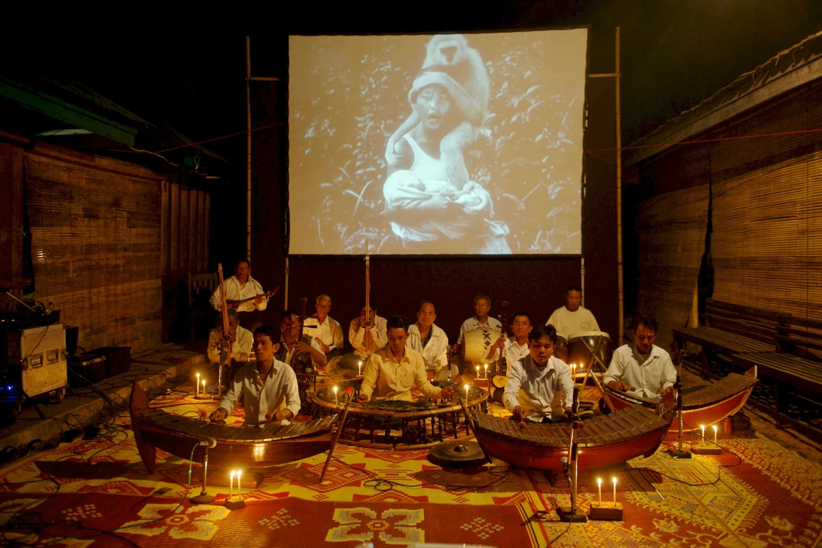 Shadow puppet theatre