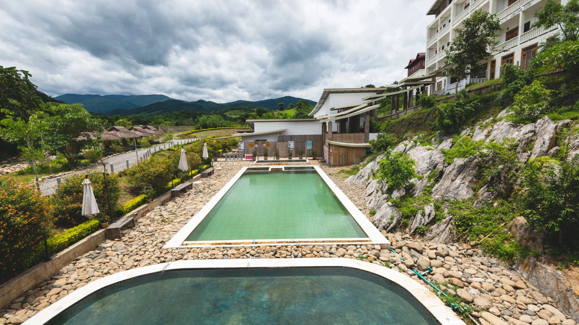 ASA Hot Spring Resort & Spa