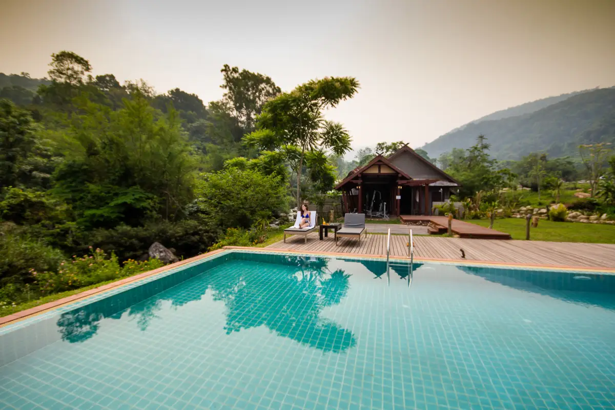 Nam Kat Yor Lapa swimming pool