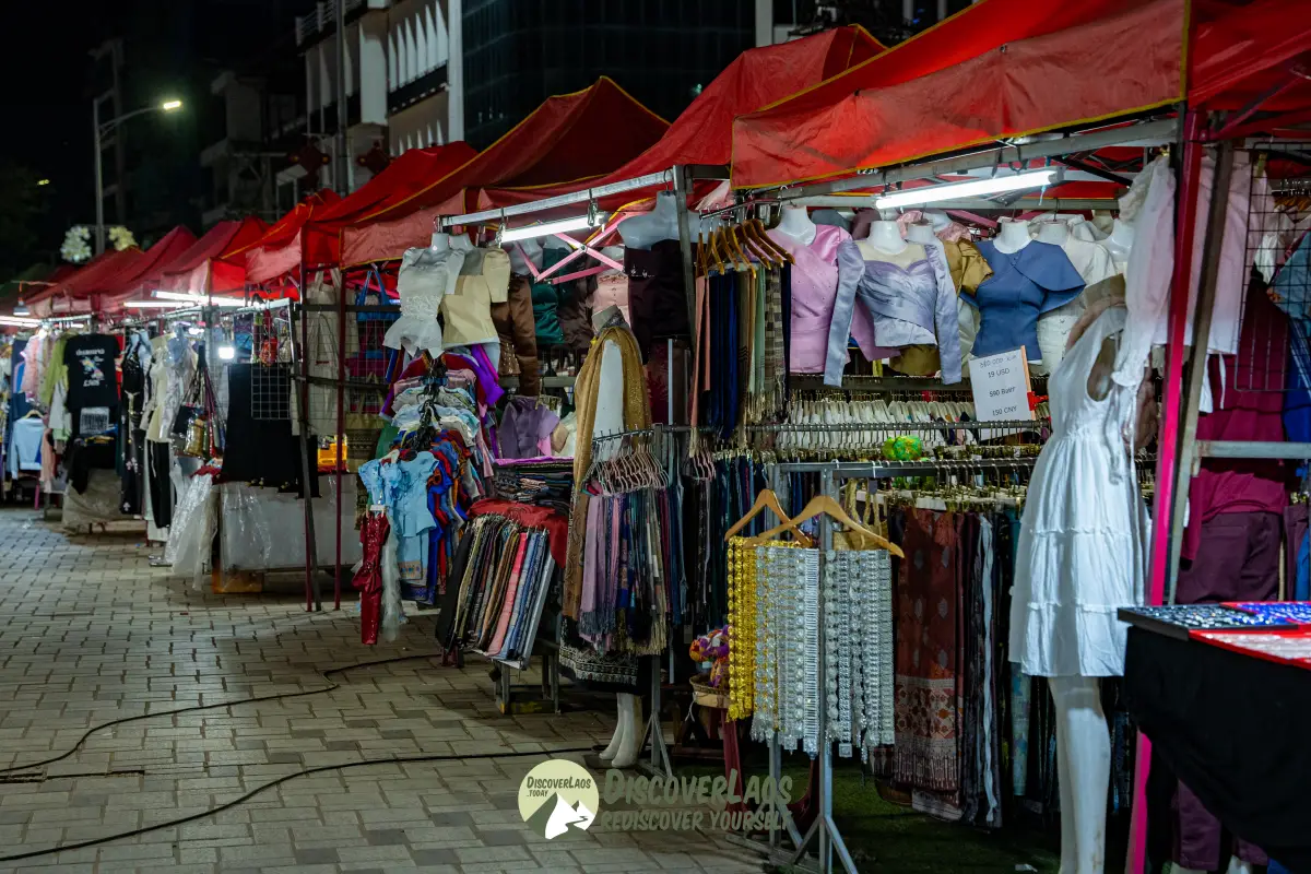 ตลาดกลางคืน