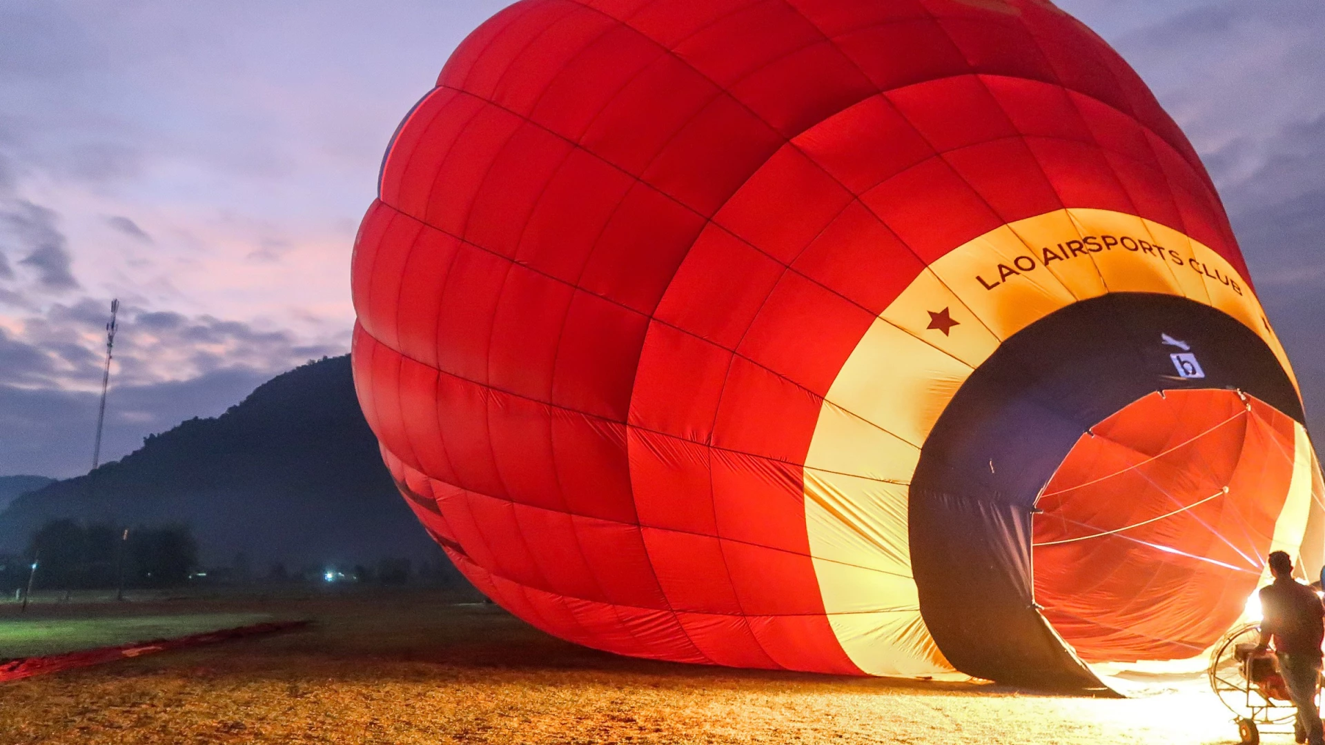 Hot Air Balloon Ride Experience Over Vang Vieng