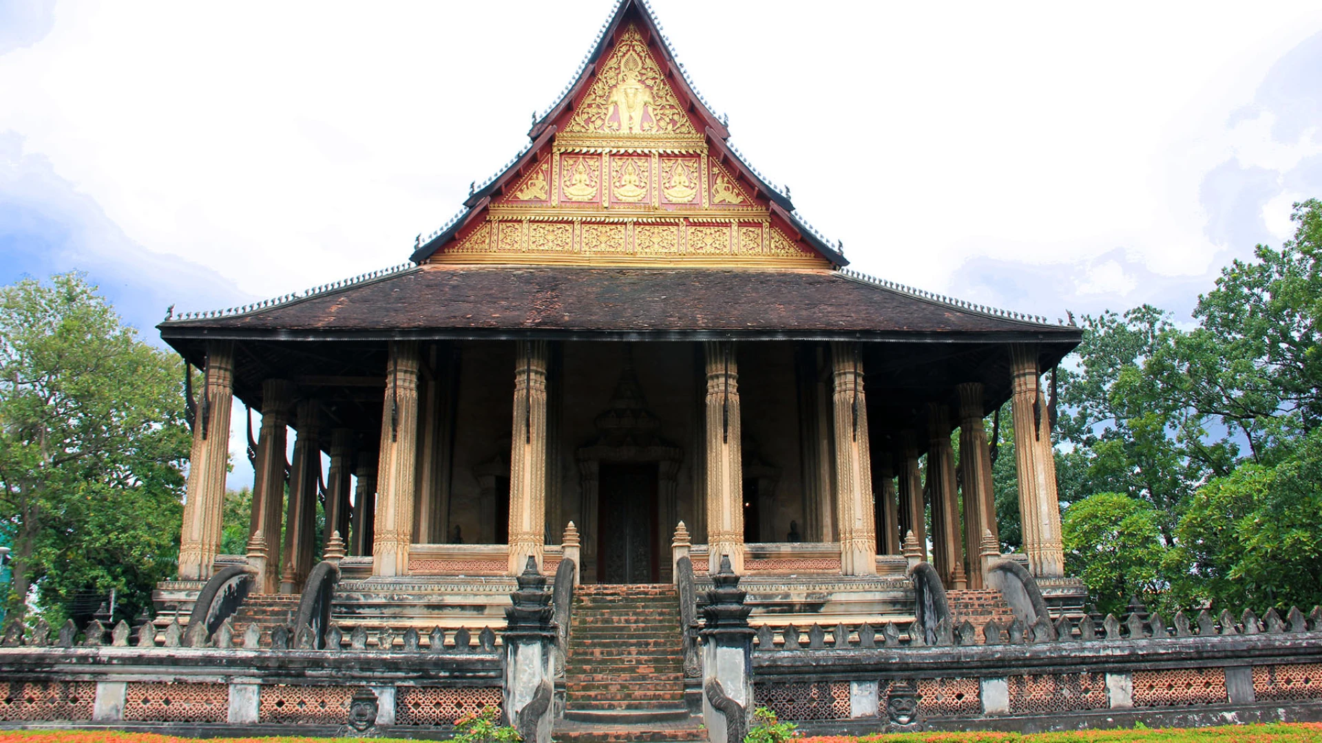 เที่ยวลาว หอพระแก้ว