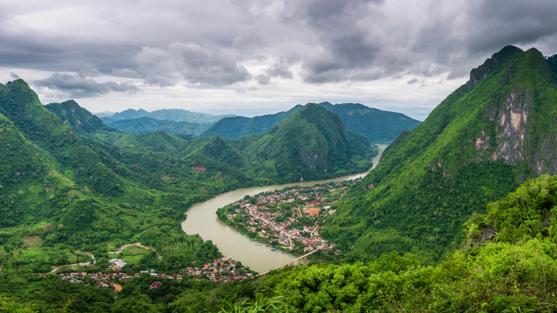 Pha Daeng Viewpoint