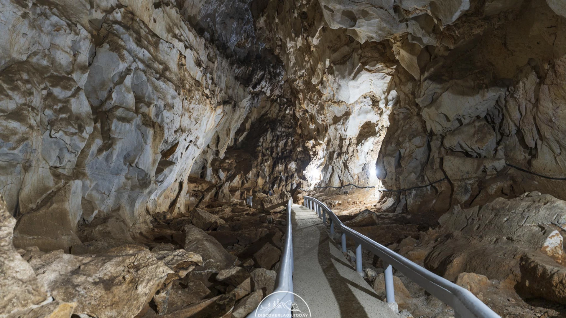 Chom Ong Cave