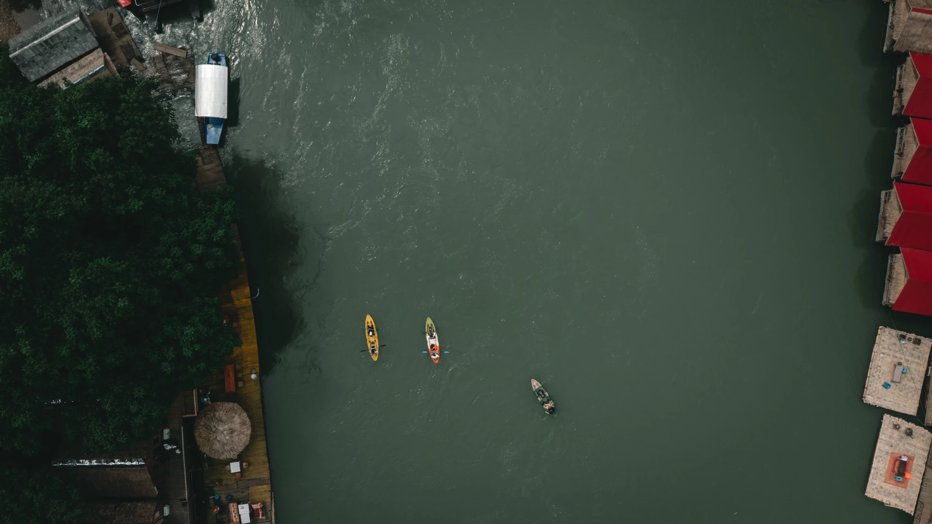 Kayaking on the Nam Lik River