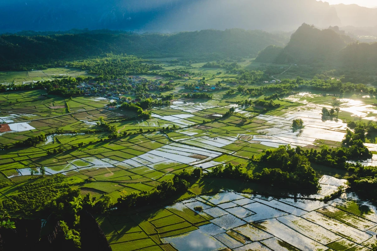 Pha Ngeun Viewpoint (Silver Cliff)