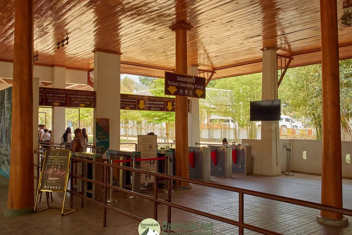 ນ້ຳຕົກຕາດ ກວາງຊີ