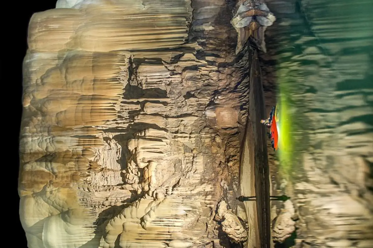 拍摄者：John Spies