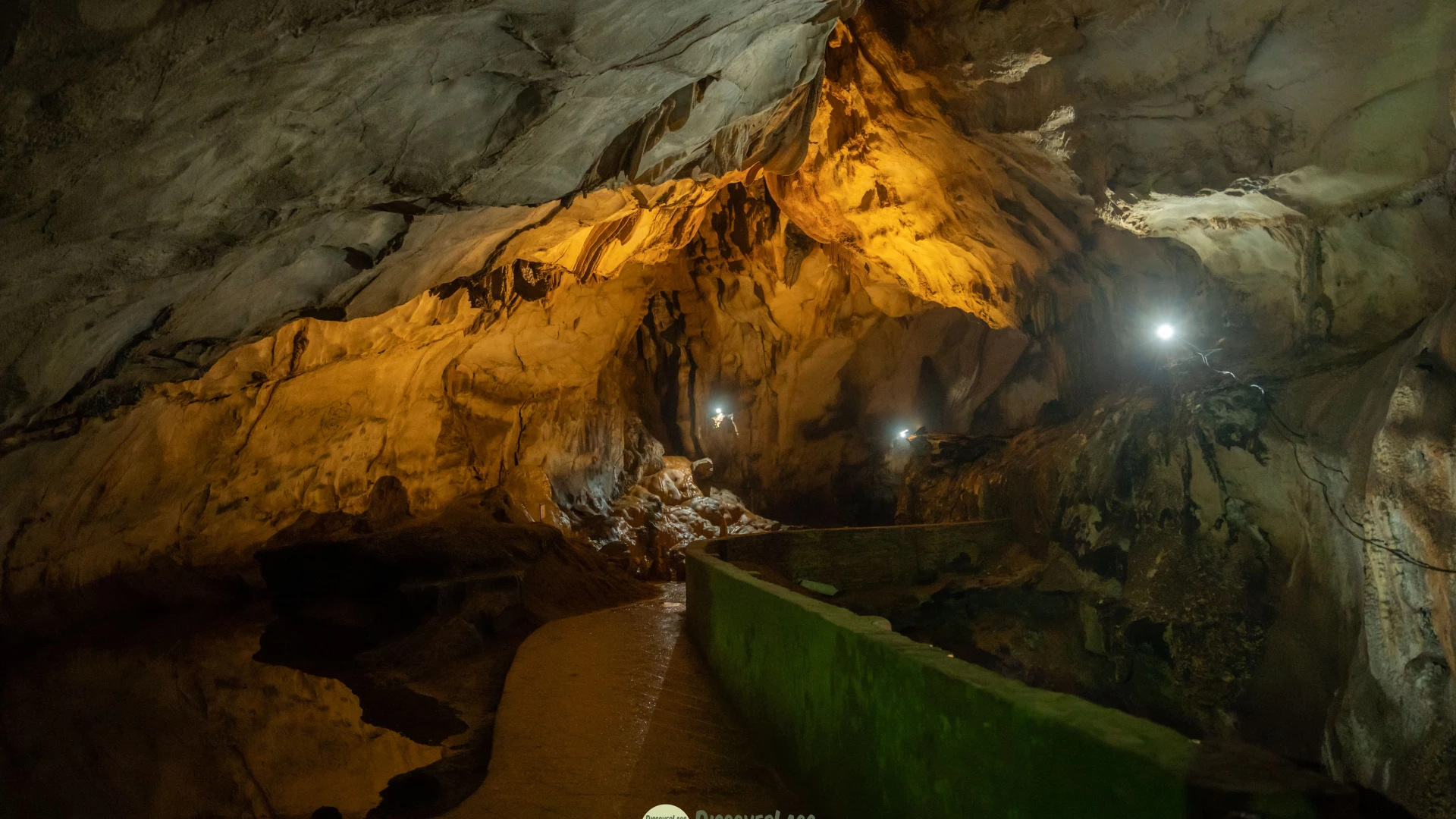 Tham Chang Cave