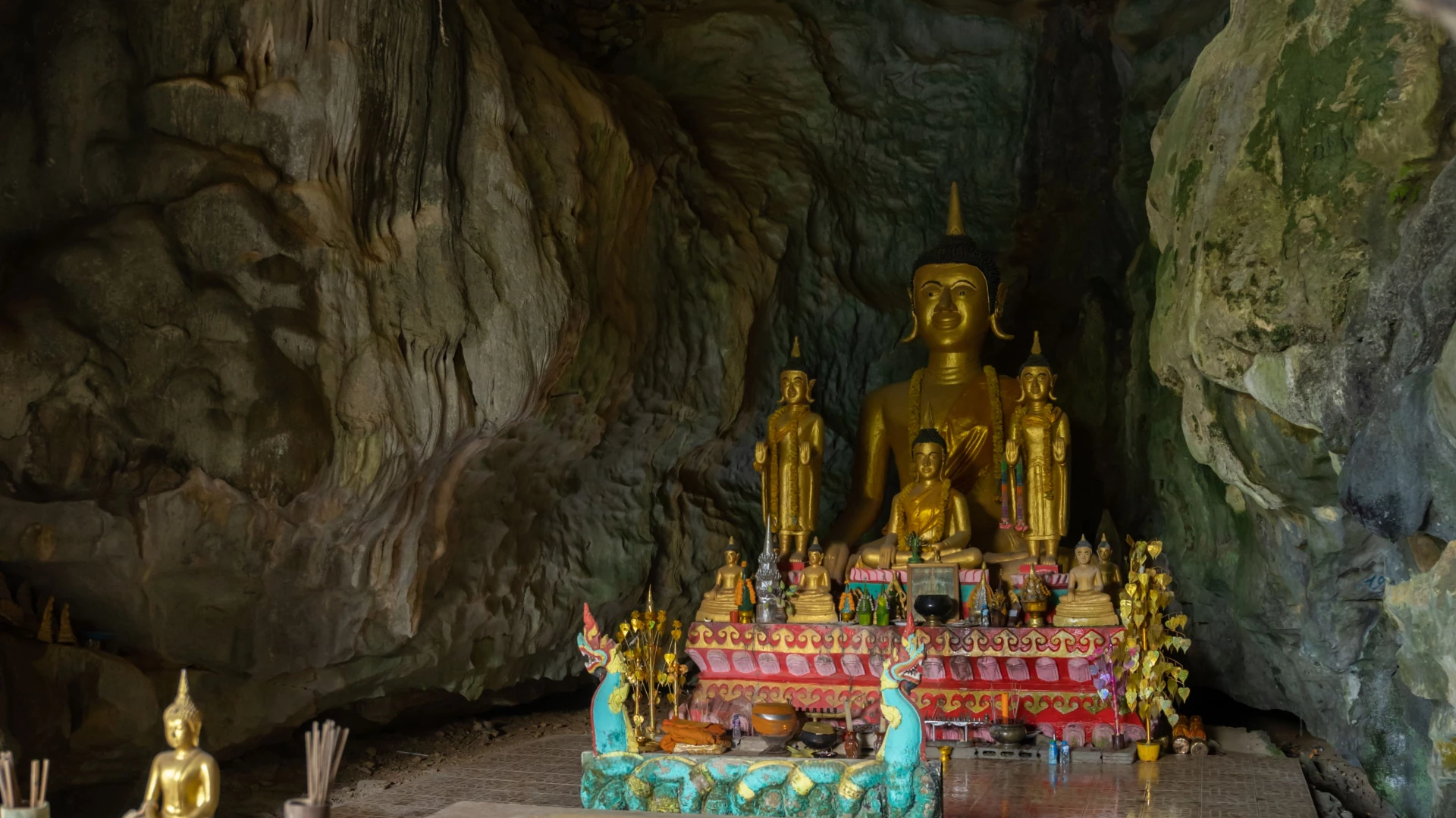 Tham Xang Cave (Elephant Cave)