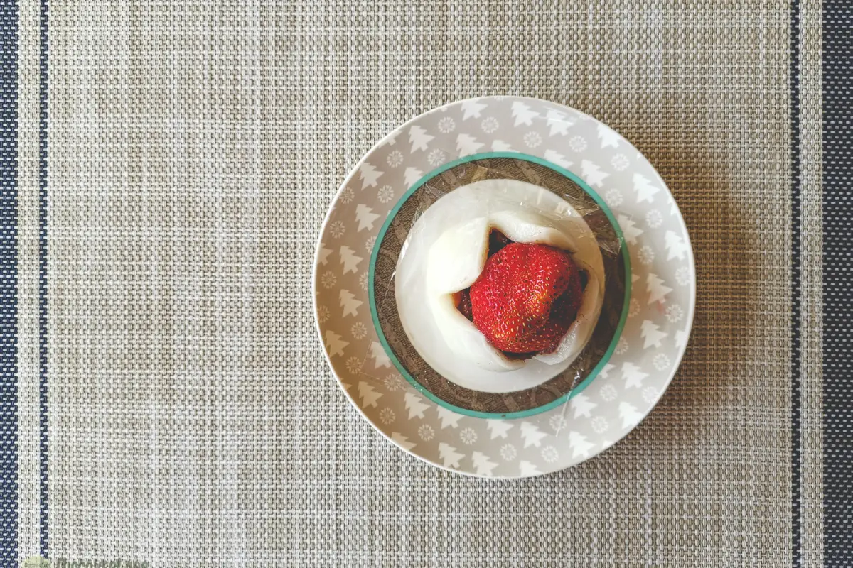 Yamamoto Strawberry Moji