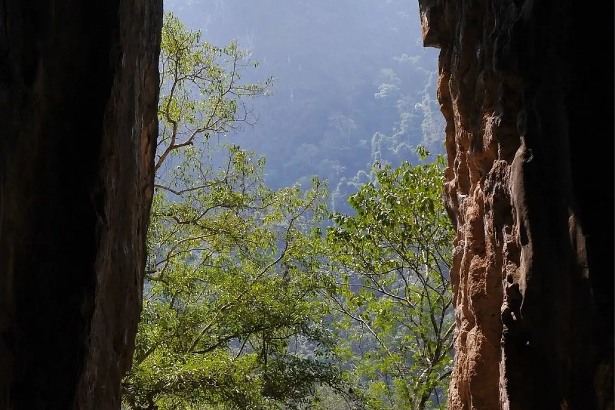 Pha Kuang Cave Adventure