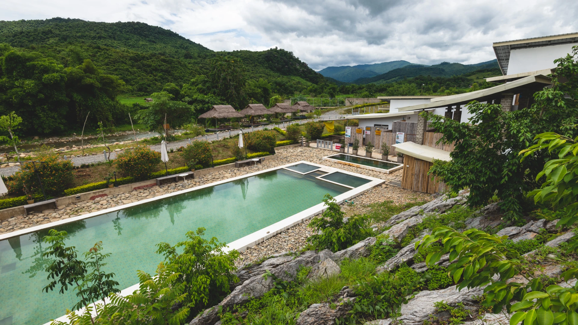 ASA温泉度 & 假村