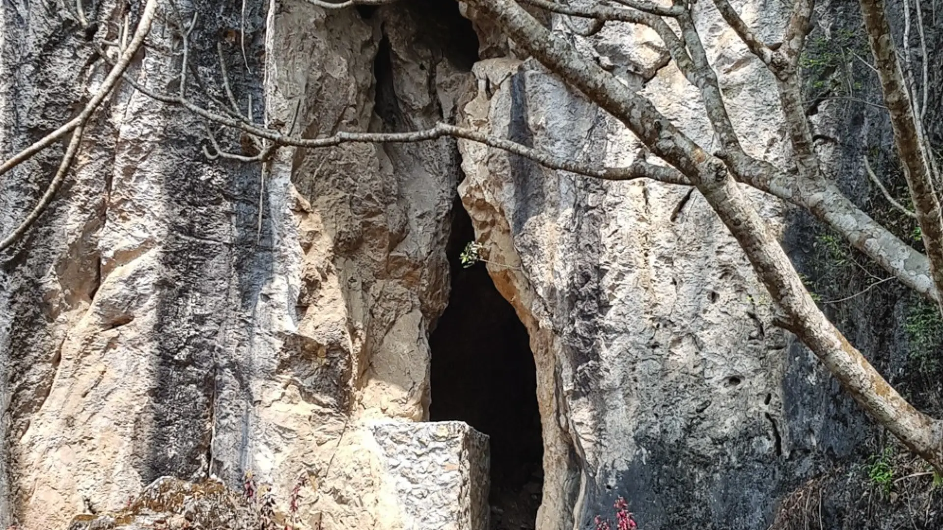 Vieng Xai Caves in Sam Neua, Houaphanh Province
