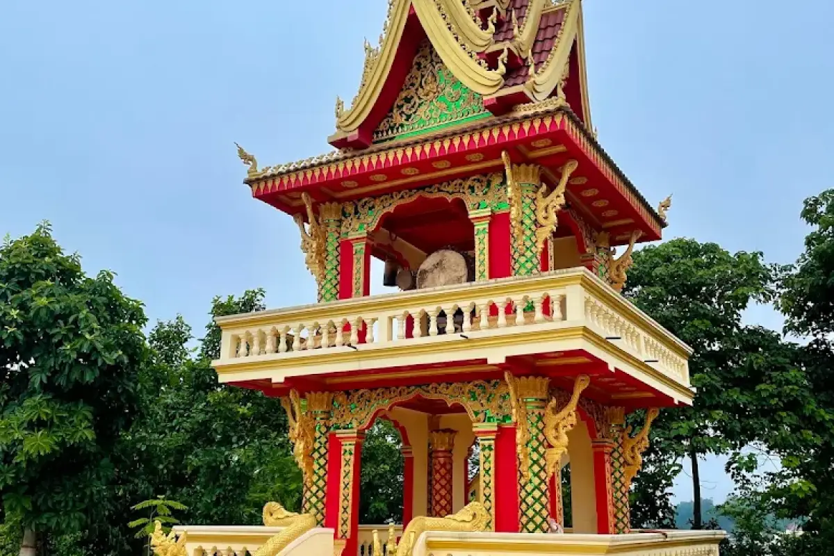 Phu That Stupa