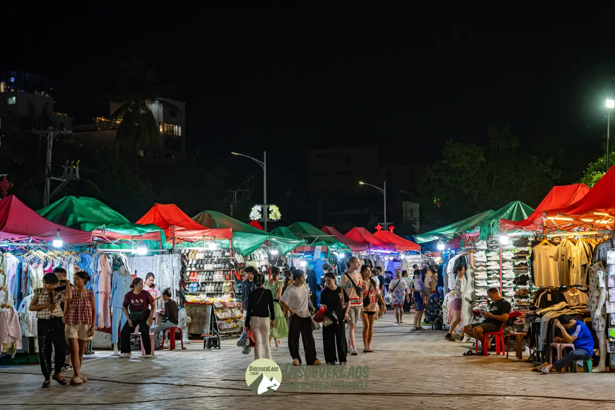 ตลาดกลางคืน