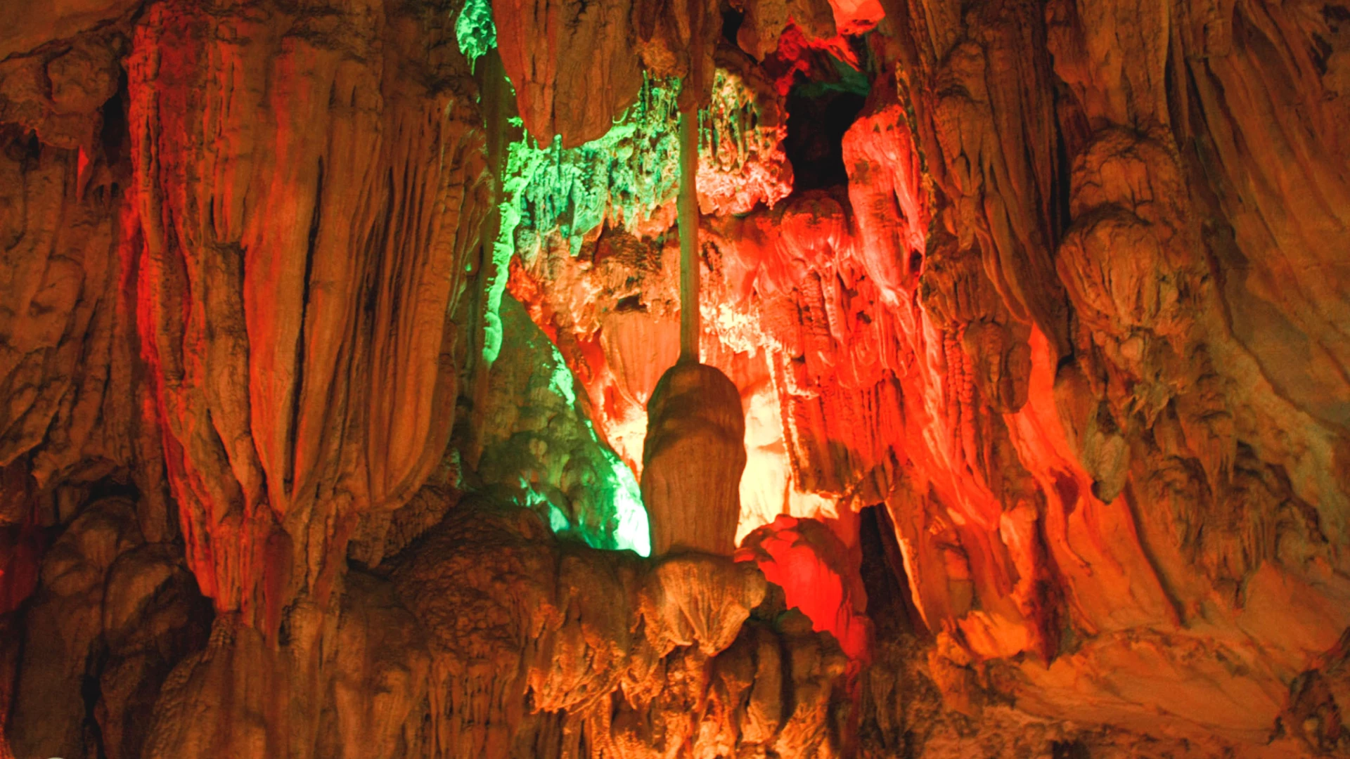 Tham Jang Cave