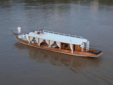 The white-royal The white-royal