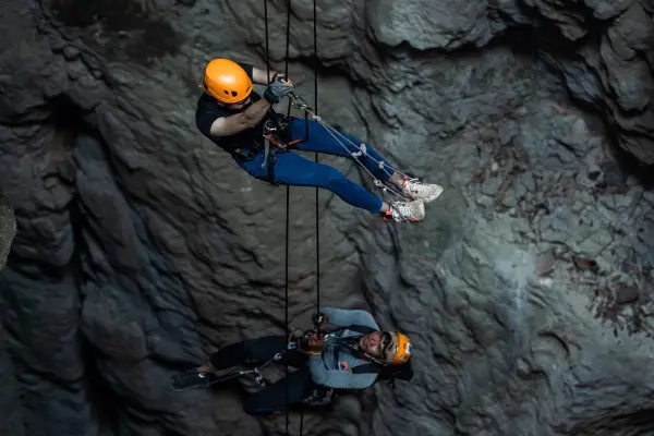 Half-Day Tham Pong Cave Abseiling Adventure