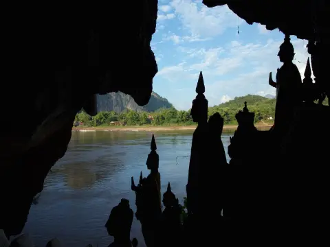 1 Day Pak Ou Cave, Kuang Si Waterfall Explorer by Minivan