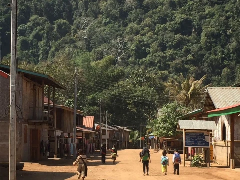 Discover Nong Khiaw: 3 Days, 2 Nights of Kayaking and Adventure Discover Nong Khiaw: 3 Days, 2 Nights of Kayaking and Adventure