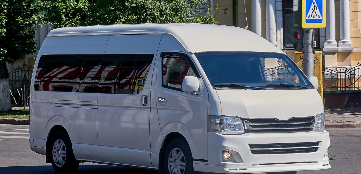 Private Airport Transfer By Aircon-Minivan