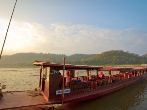 Cruise to see various views Cruise to see various views