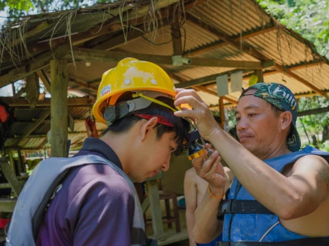 พายเรือคายัค > ถ้ำนางฟ้า > ล่องห่วงยางในถ้ำนอน > อาหารกลางวัน > พายเรือคายัค > บลูลากูน 1 เต็มวัน พายเรือคายัค > ถ้ำนางฟ้า > ล่องห่วงยางในถ้ำนอน > อาหารกลางวัน > พายเรือคายัค > บลูลากูน 1 เต็มวัน