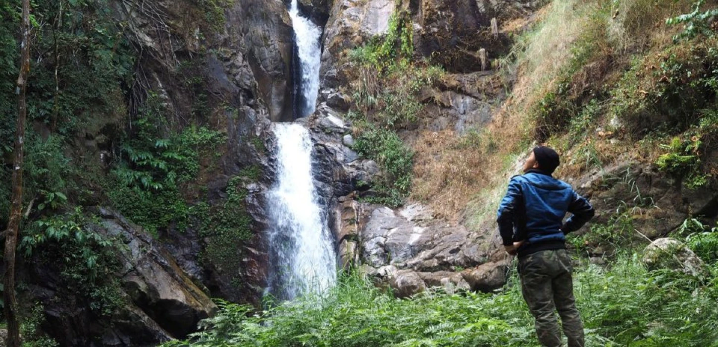 3 Days 2 Nights 'Waterfall & Nests' Trek